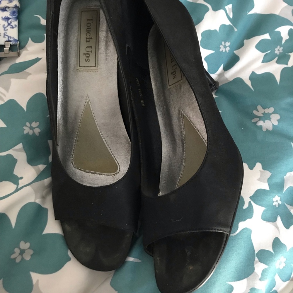 Touch ups black peep toe heels